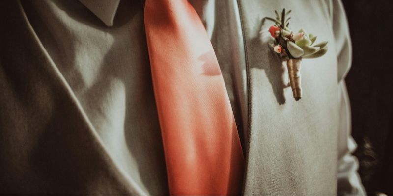 W jakim stylu powinny być akcesoria na elegancki wieczór?